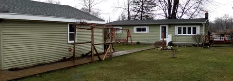 5437 Circle Dr, Reading, MI 49274