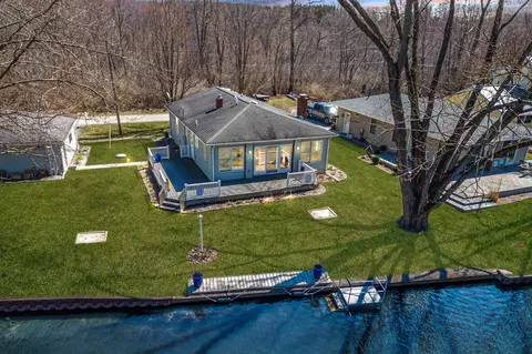 418 Cedar St, Brooklyn, MI 49230