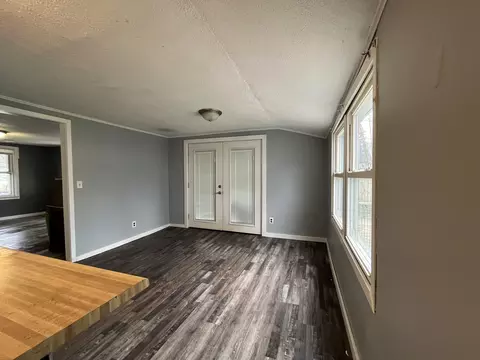 320 Mitchell St, Marshall, MI 49068 photo 5