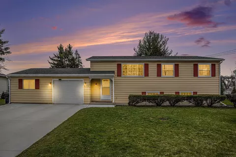 137 Birch Ln, Battle Creek, MI 49015