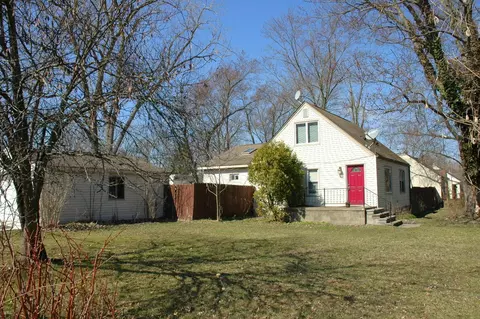 22615 Albion Ave, Farmington Hills, MI 48336