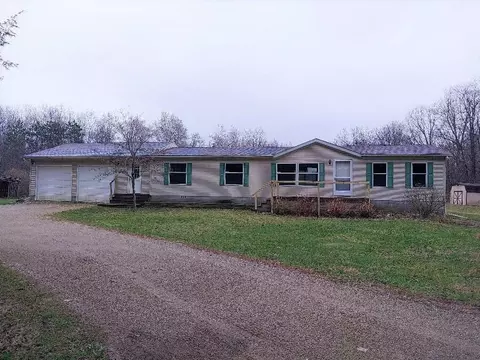 8101 E Hawley Rd, Hesperia, MI 49421