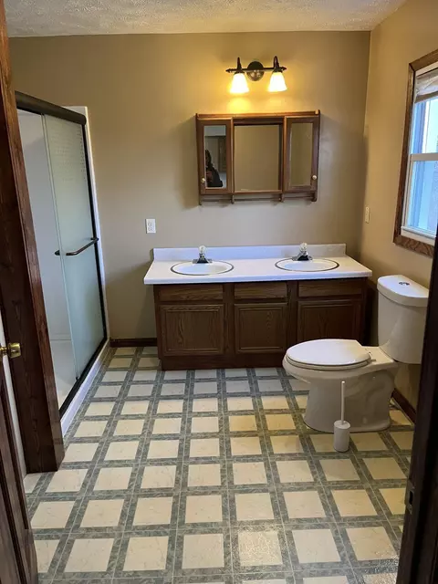 944 110th Ave, Plainwell, MI 49080 photo 7