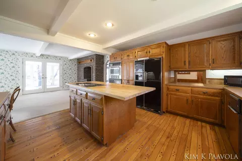 Kitchen - 7675 Timber Bluff Rd SE, Ada, MI 49301 photo 3 of 3