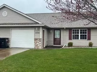 11954 Shade Tree Ct, Holland, MI 49424