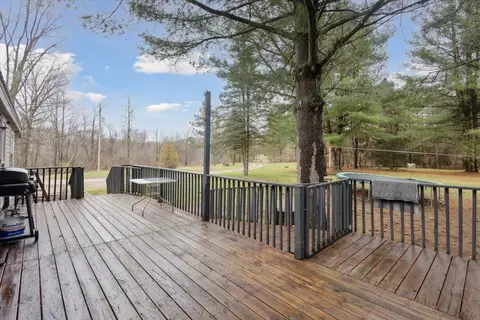 Exterior - 4035 Olmstead Rd, Ionia, MI 48846 photo 14 of 15