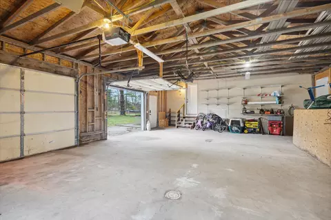 Exterior - 4035 Olmstead Rd, Ionia, MI 48846 photo 5 of 15