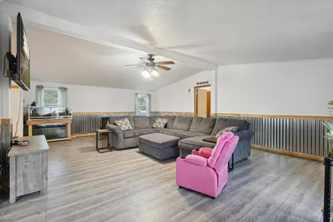 Living - 4035 Olmstead Rd, Ionia, MI 48846 photo 4 of 5
