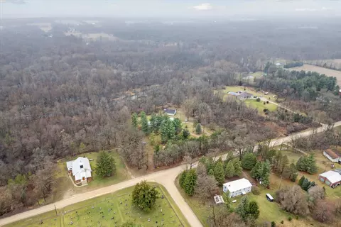 View/Area - 4035 Olmstead Rd, Ionia, MI 48846 photo 6 of 13
