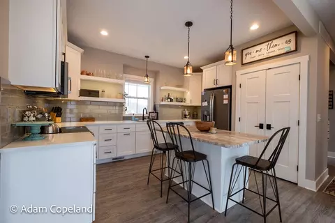 Kitchen - 11709 Thames Ct, Lowell, MI 49331 photo 1 of 5