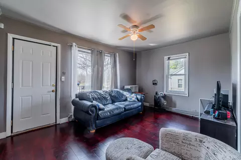 11535 Whitehorn St, Romulus, MI 48174 photo 5