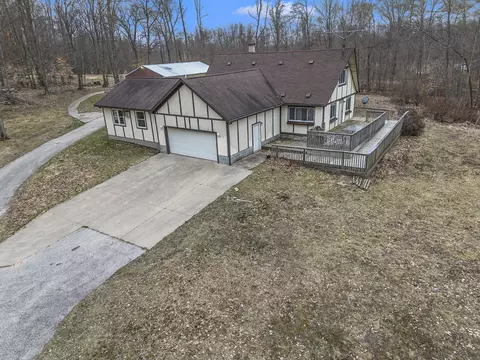6022 E 3 Mile Rd, White Cloud, MI 49349