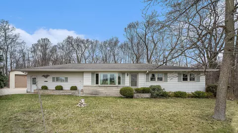 12110 Riverside Dr, White Pigeon, MI 49099