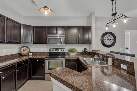 Kitchen - 1946 Coventry Rd, Jackson, MI 49201 photo 2 of 6