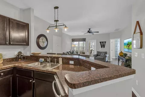 Kitchen - 1946 Coventry Rd, Jackson, MI 49201 photo 3 of 6