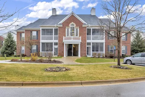 1946 Coventry Rd, Jackson, MI 49201