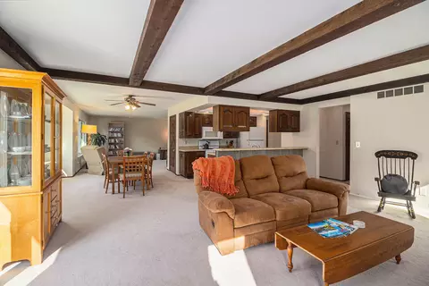 Living - 19299 Williamsville Rd, Gregory, MI 48137 photo 2 of 4