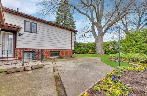 30767 Dover Ave, Warren, MI 48088 photo 15