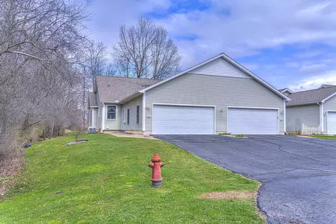 Exterior - 7051 Gilroy Ct, Spring Arbor, MI 49283 photo 3 of 6