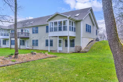 Exterior - 7051 Gilroy Ct, Spring Arbor, MI 49283 photo 2 of 6