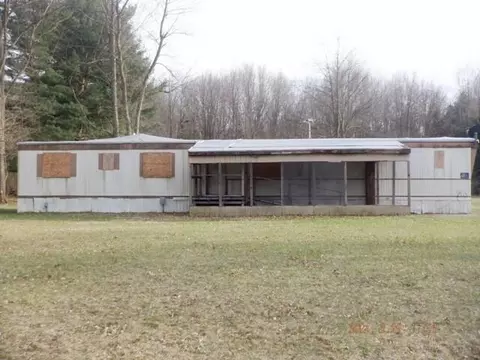 29651 Jewell Dr, Lawton, MI 49065