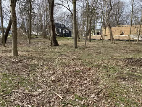 76 S Spring St, Douglas, MI 49406 photo 10