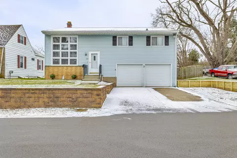 337 Hillside Ave, Jackson, MI 49203