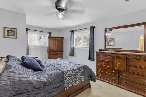 Bedroom - 337 Hillside Ave, Jackson, MI 49203 photo 7 of 7