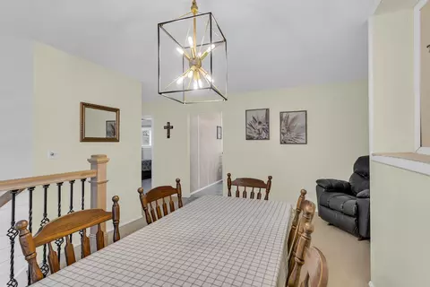 Dining - 337 Hillside Ave, Jackson, MI 49203 photo 4 of 4