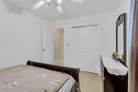 Bedroom - 337 Hillside Ave, Jackson, MI 49203 photo 5 of 7