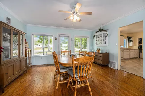 Dining - 898 E 88th St, Newaygo, MI 49337 photo 1 of 2