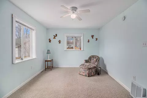 Bedroom - 898 E 88th St, Newaygo, MI 49337 photo 3 of 11