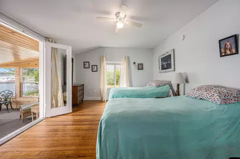 Bedroom - 898 E 88th St, Newaygo, MI 49337 photo 5 of 11