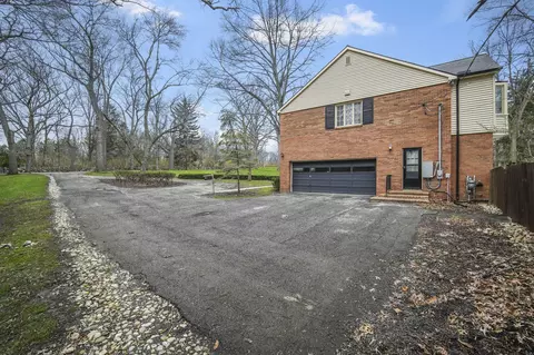 Exterior - 3411 Stonewall Rd, Jackson, MI 49203 photo 16 of 26