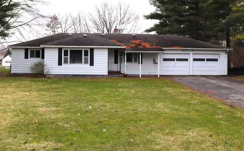 Exterior - 22115 Gratiot Rd, Merrill, MI 48637 photo 10 of 11
