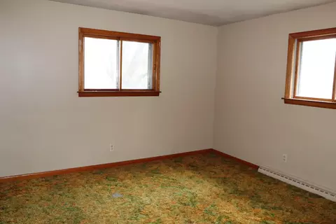 Bedroom - 22115 Gratiot Rd, Merrill, MI 48637 photo 3 of 4