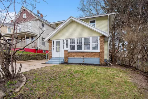 320 Brown St SW, Grand Rapids, MI 49507