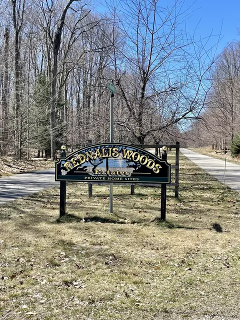 W Nanninga Dr., Ludington, MI 49431