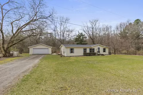 14070 28th St, Lowell, MI 49331