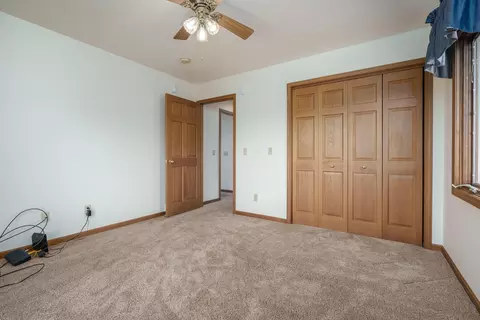 Bedroom - 2951 E Ave, Kalamazoo, MI 49004 photo 4 of 4