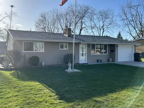 709 Ternes Rd, Tecumseh, MI 49286