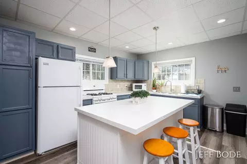 Kitchen - 503 W Ellis St, Belding, MI 48809 photo 2 of 5