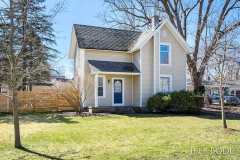 Exterior - 503 W Ellis St, Belding, MI 48809 photo 2 of 11