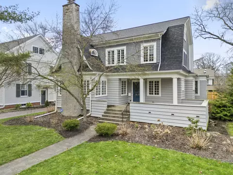 1054 Martin Pl, Ann Arbor, MI 48104