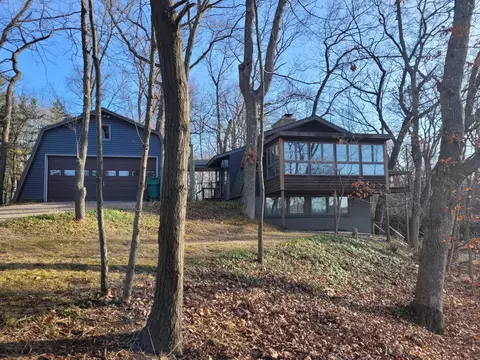 58611 S Burr Oak Rd, Colon, MI 49040