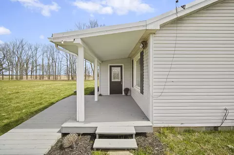 Exterior - 8529 Welch Rd, Tecumseh, MI 49286 photo 2 of 15