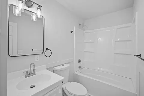 Bath - 8529 Welch Rd, Tecumseh, MI 49286 photo 5 of 5