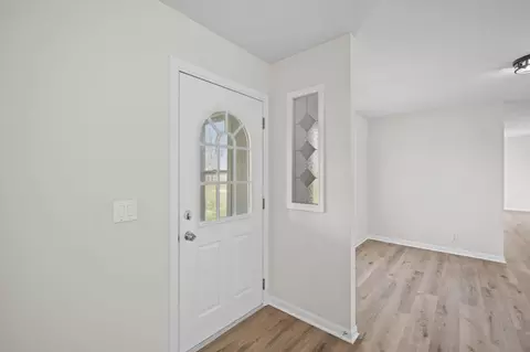 Entry Way - 8529 Welch Rd, Tecumseh, MI 49286 photo 2 of 2