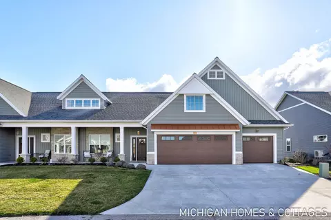 4713 Dune Grass Ln # 55, Holland, MI 49423