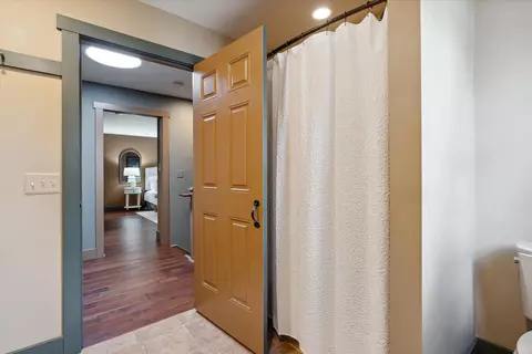 Entry Way - 7500 3rd St, Dexter, MI 48130 photo 4 of 5